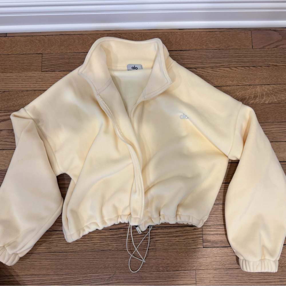 Cream fleece zip sweatshirt